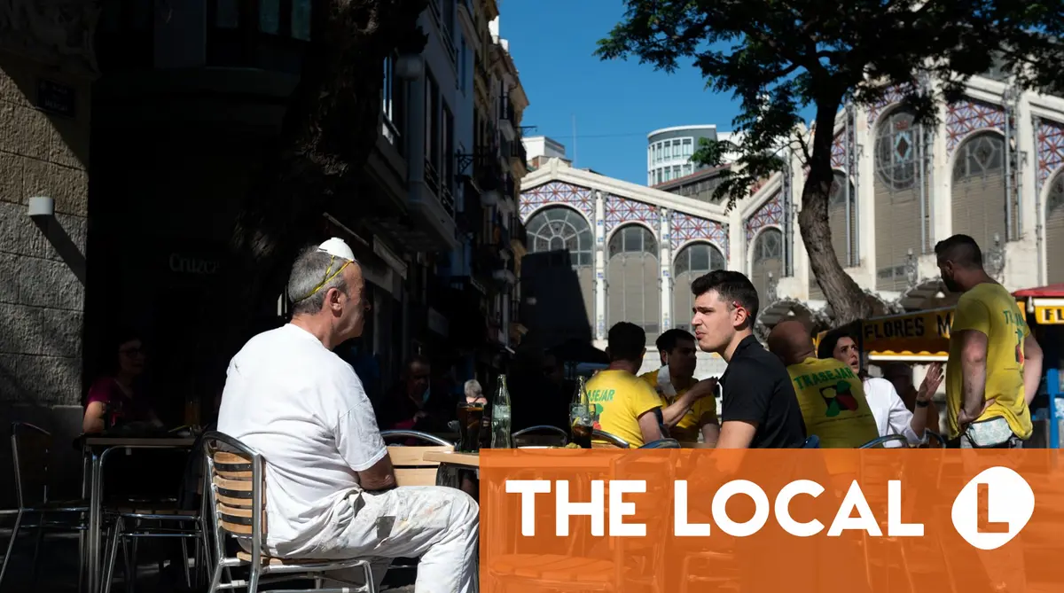 Valencia trials terraces that warn customers if they're being noisy