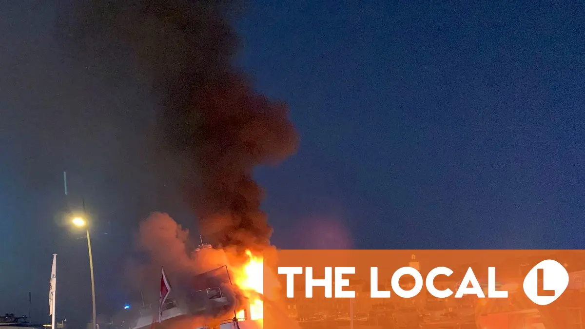 Superyacht ablaze in St Tropez port