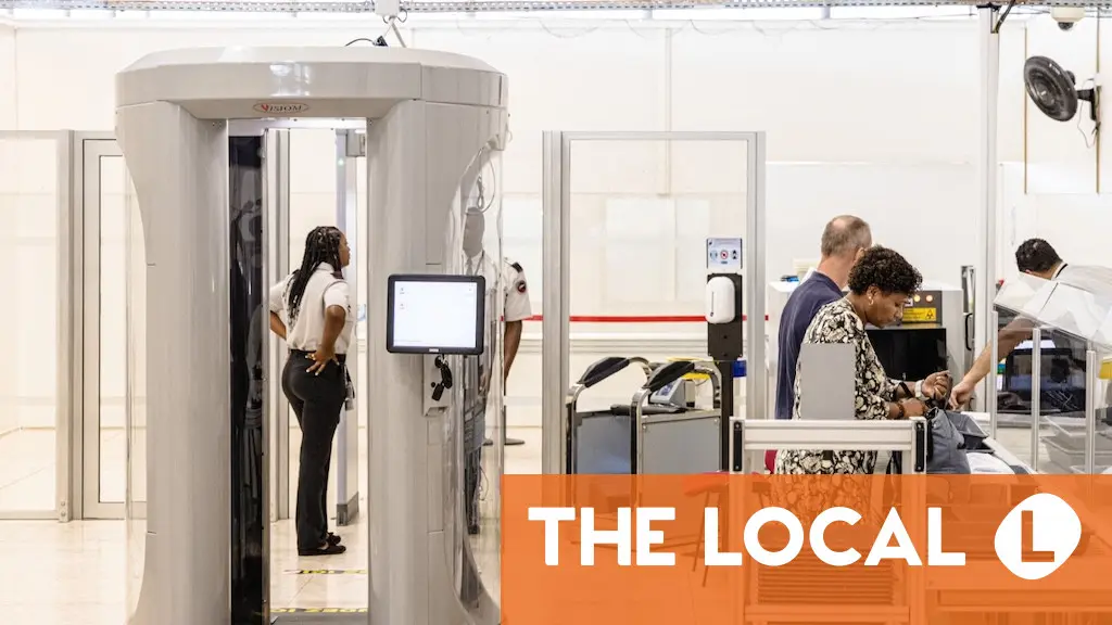 When will airports in Spain scrap the 100ml liquids rule?