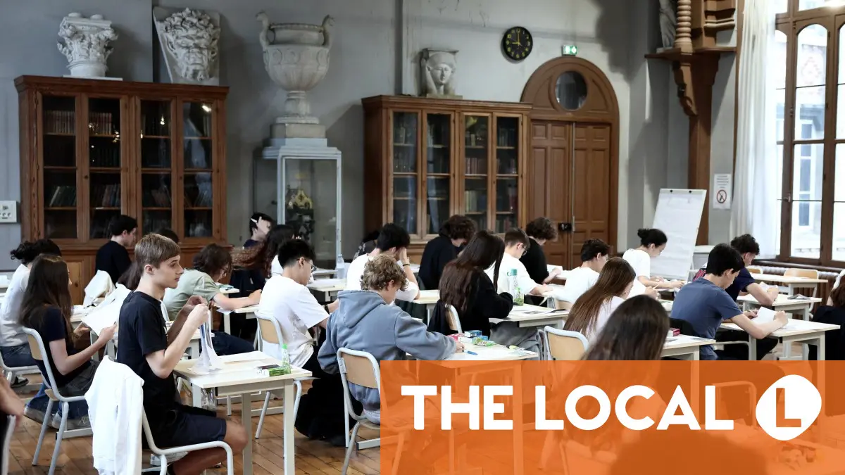Phones, exams and sex education: What changes in French schools from September 1st