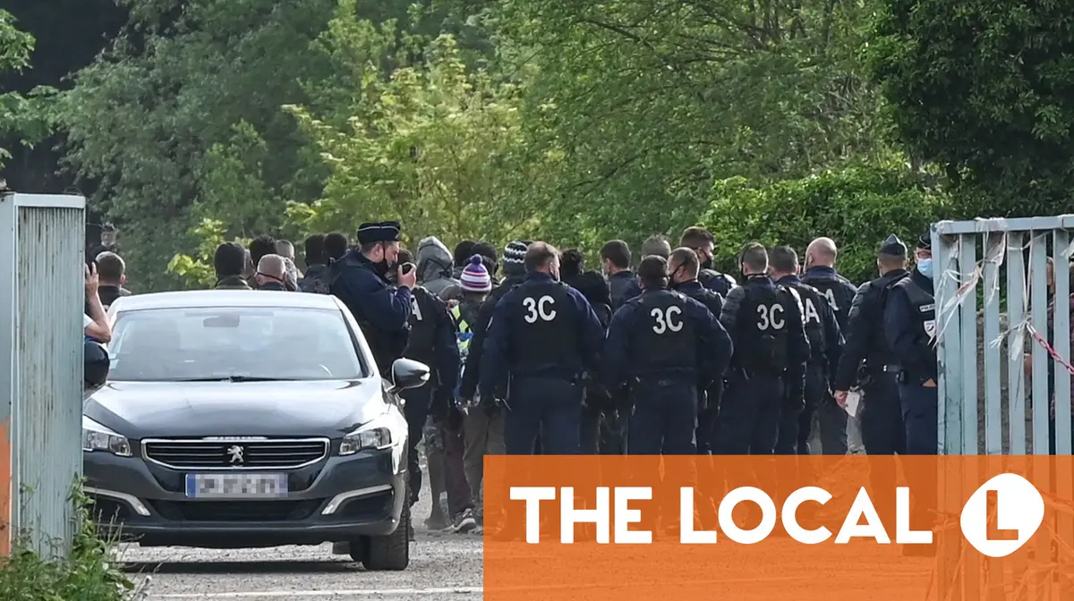 France clears Calais migrant camp housing hundreds