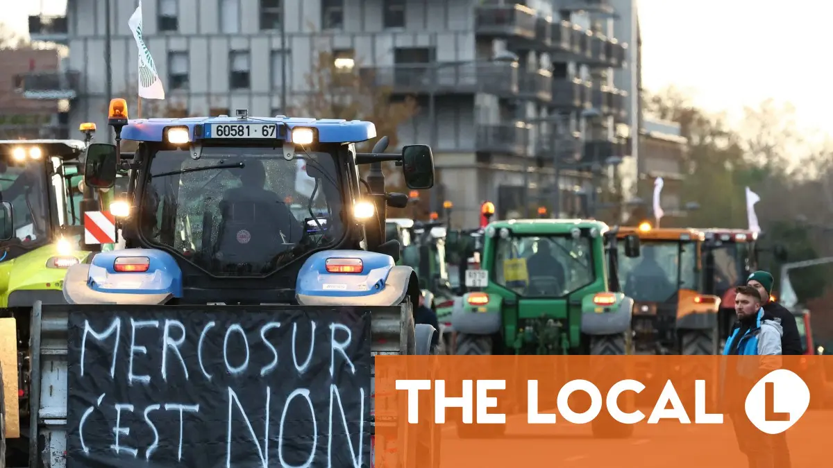French farmers to stage Eiffel Tower tractor protest