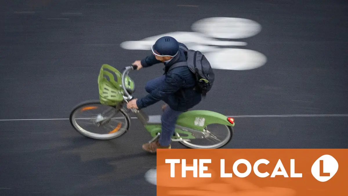 Mythbuster: Are cyclists allowed to run red lights in France?