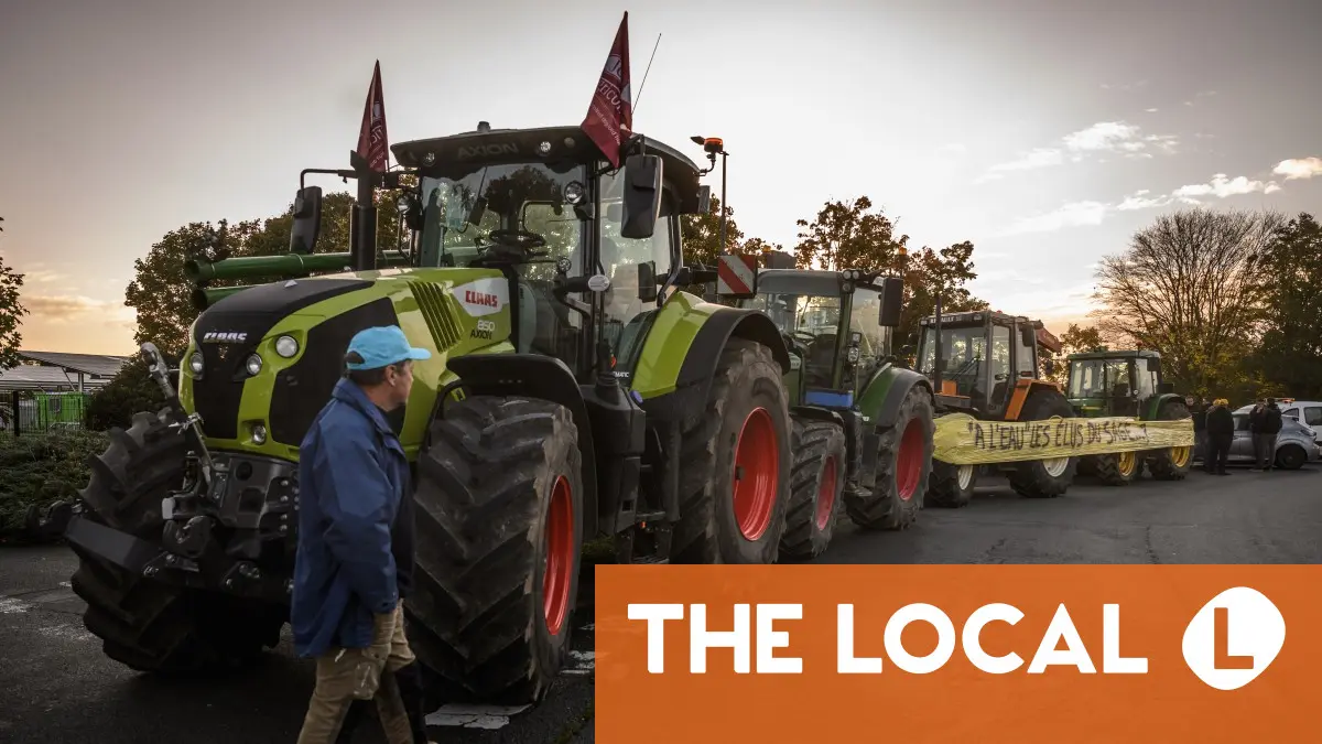 Farmers in south-west France launch surprise tractor protest