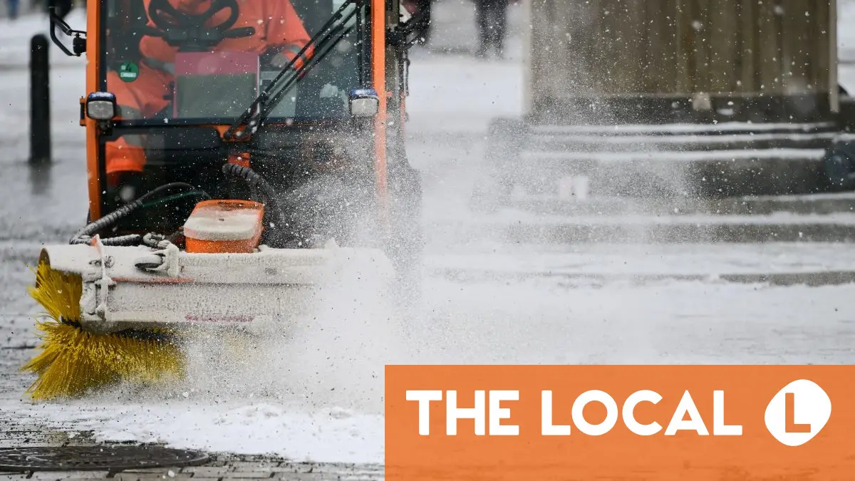 How you can earn extra money in Germany this winter with a 'Winterdienst' job