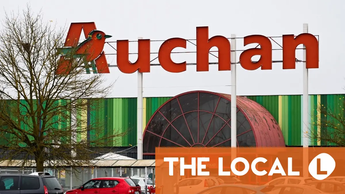 Struggling French supermarket giant Auchan to 'franchise' 300 stores