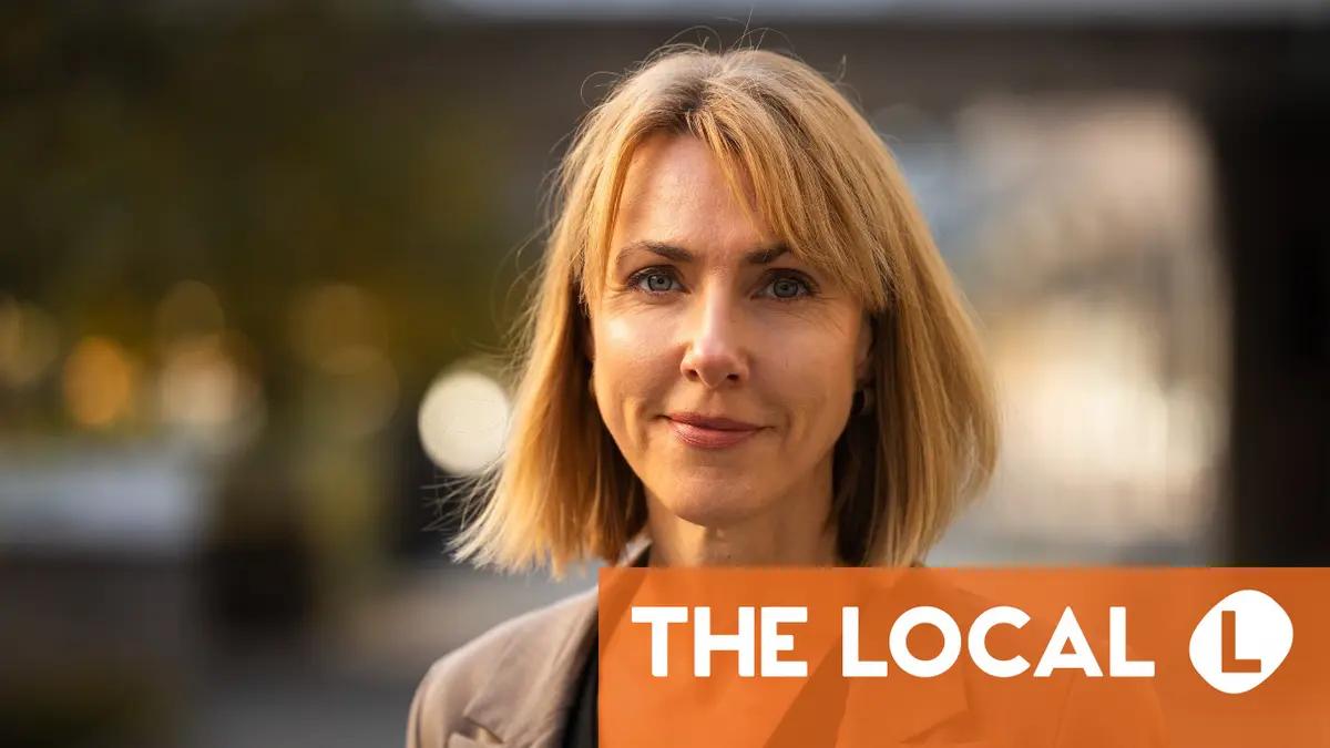 Why is Sweden's Migration Agency closing its contact centres?