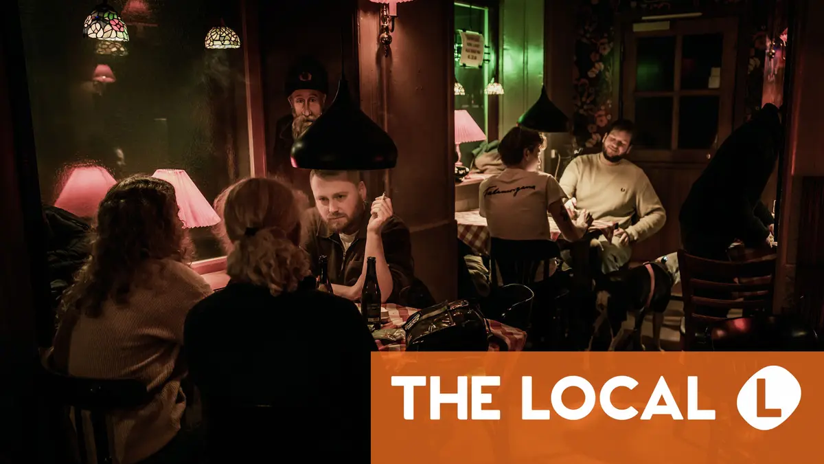 Is smoking still allowed inside Danish pubs?