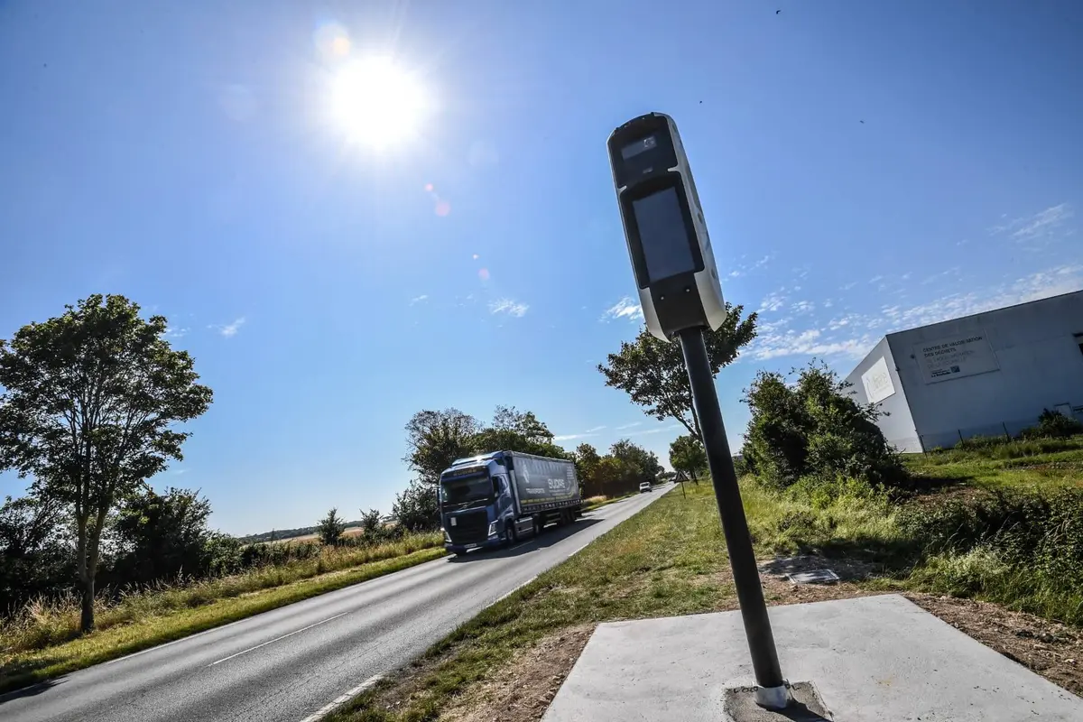 The 8 different speed cameras used on French roads