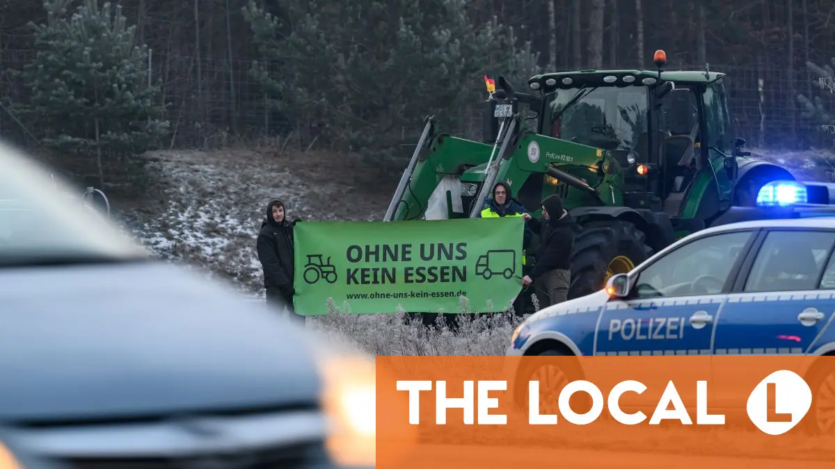 On-ramps to Berlin's ring road blocked by famers' protests on Friday
