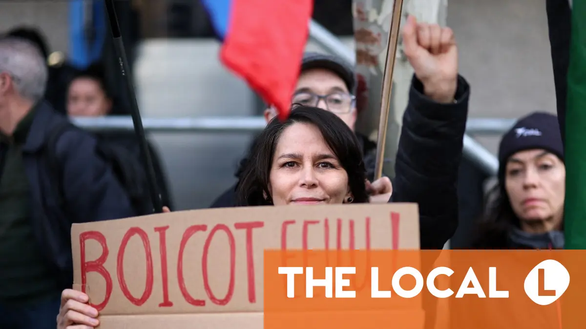 Venezuela Protests: Spanish Demonstrators Condemn Foreign Intervention