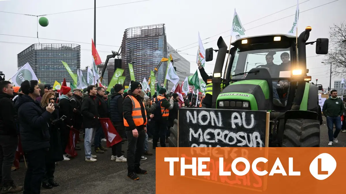 Thousands of farmers arrive in Strasbourg to protest EU deal