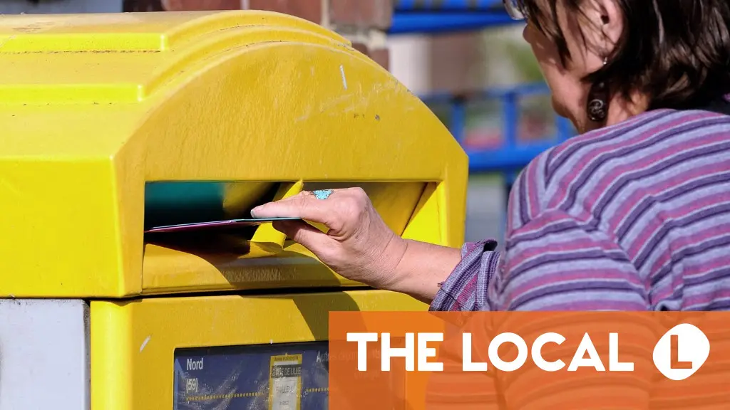 'Given up hope' - French citizenship applicants hit by new language rules