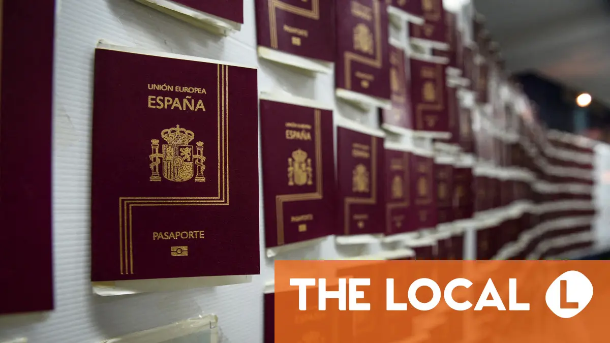 Spain's far right calls for review of a million citizenships granted under Sánchez