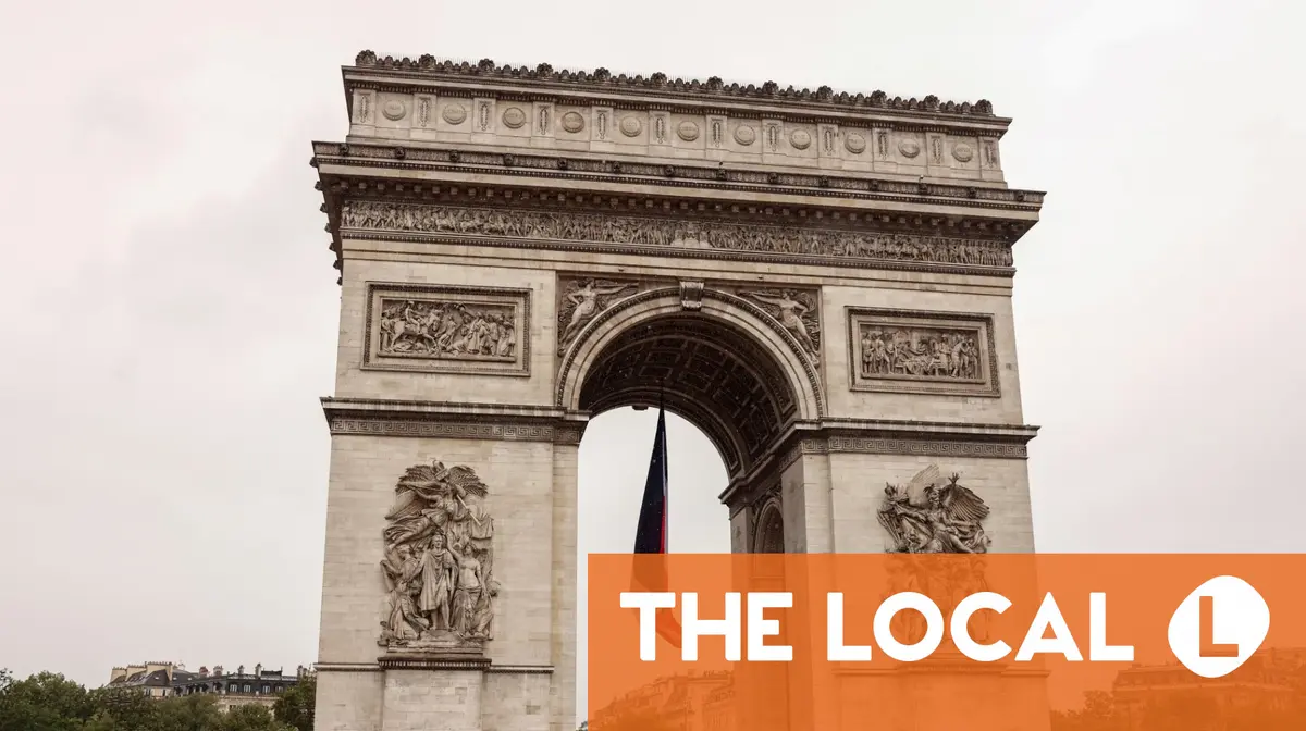 Renault aims to stop selling fuel-only cars in Europe by 2030