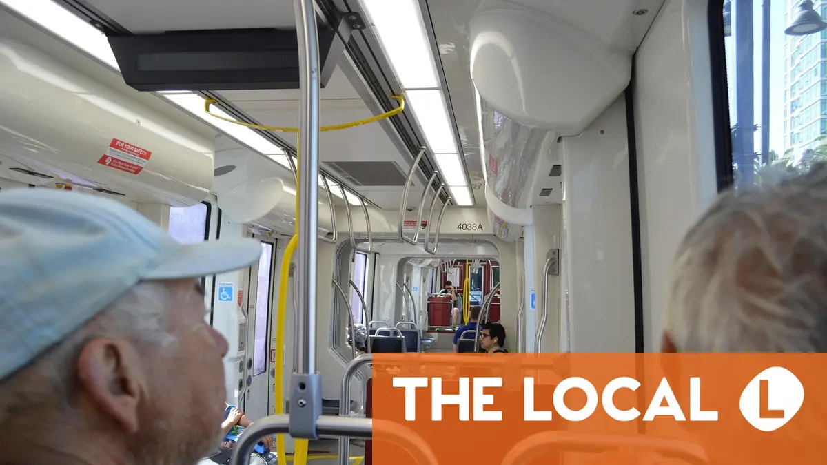 Foreign resident 'shocked' after being given xenophobic flyer on Swiss train