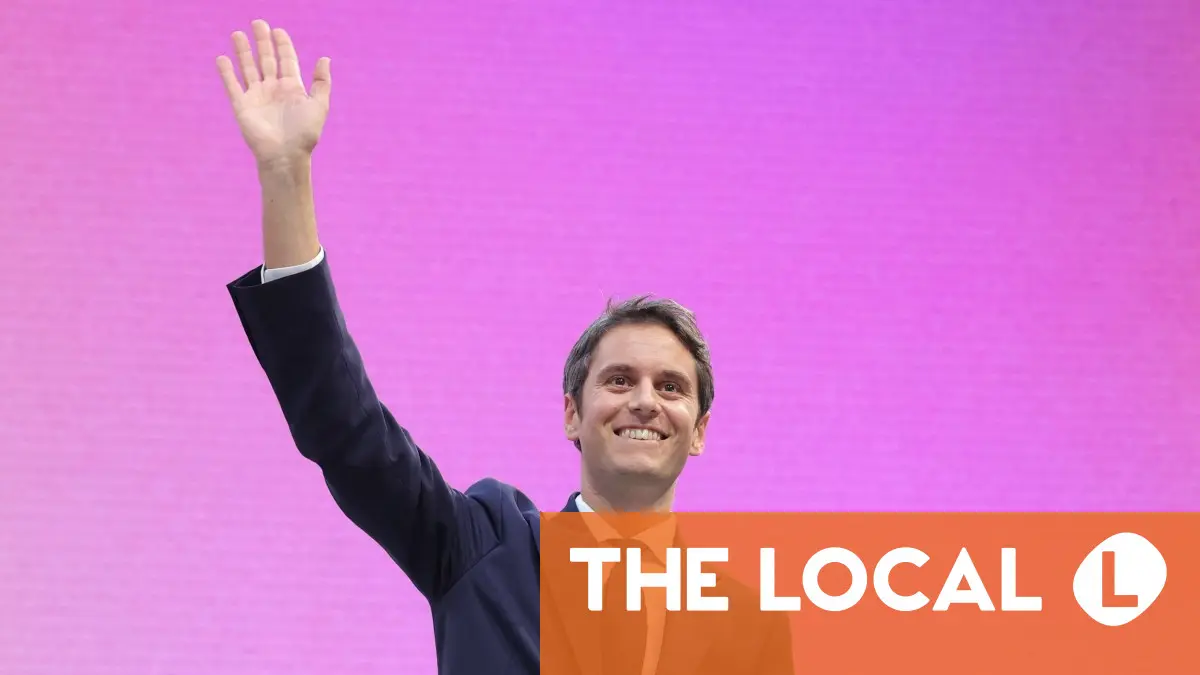 French presidential hopefuls put romance on the ballot