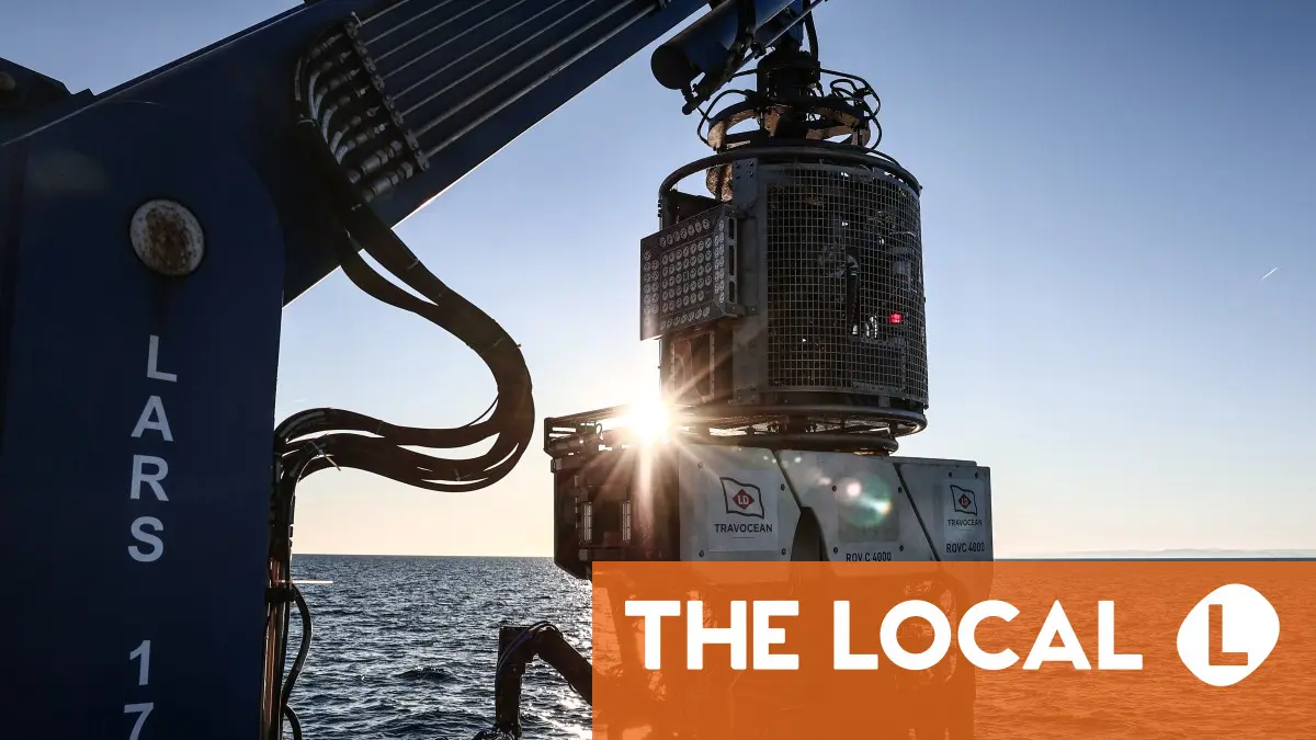 Diving robot explores mystery of France's deepest shipwreck