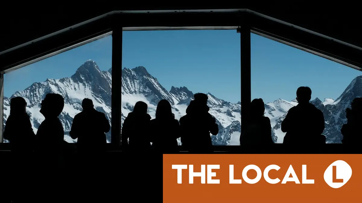 How many Schengen visas does Switzerland grant, and to whom?