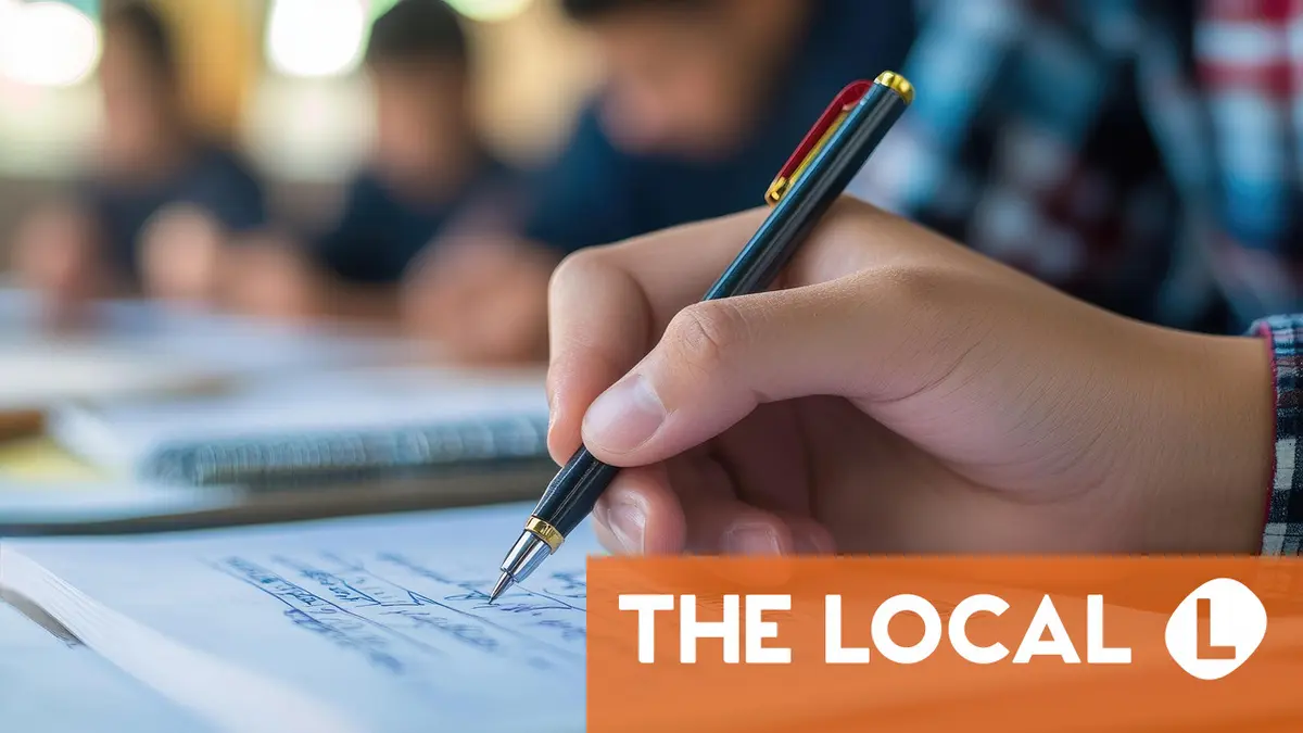 How well are foreign school pupils integrating into Austrian schools?