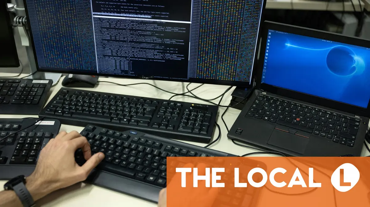 Italian police caught selling information to private investigators