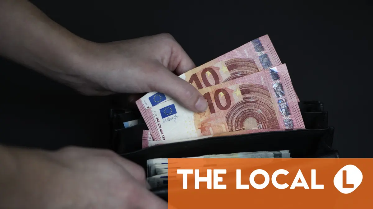 France launches new service to exchange damaged banknotes