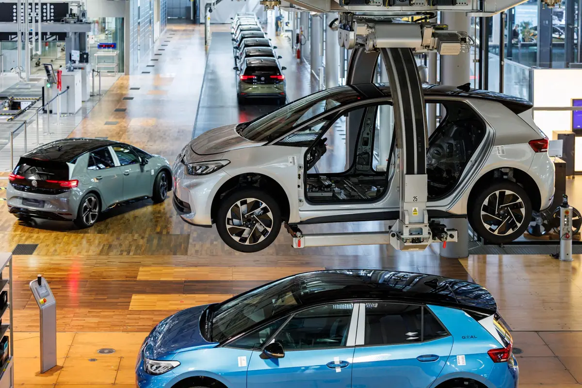 thelocal.de - AFP - Germany and France strike deal to further relax EU auto emissions rules