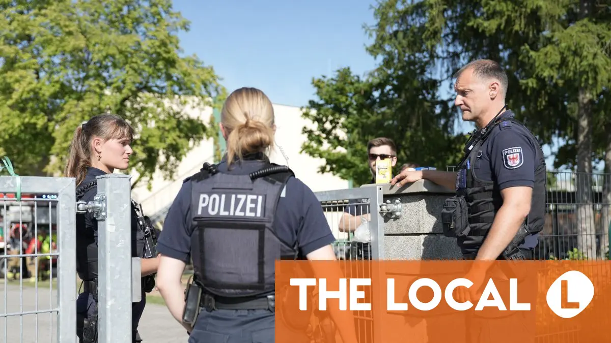 
            Two left dead in 'violent incident' at school near Berlin
        