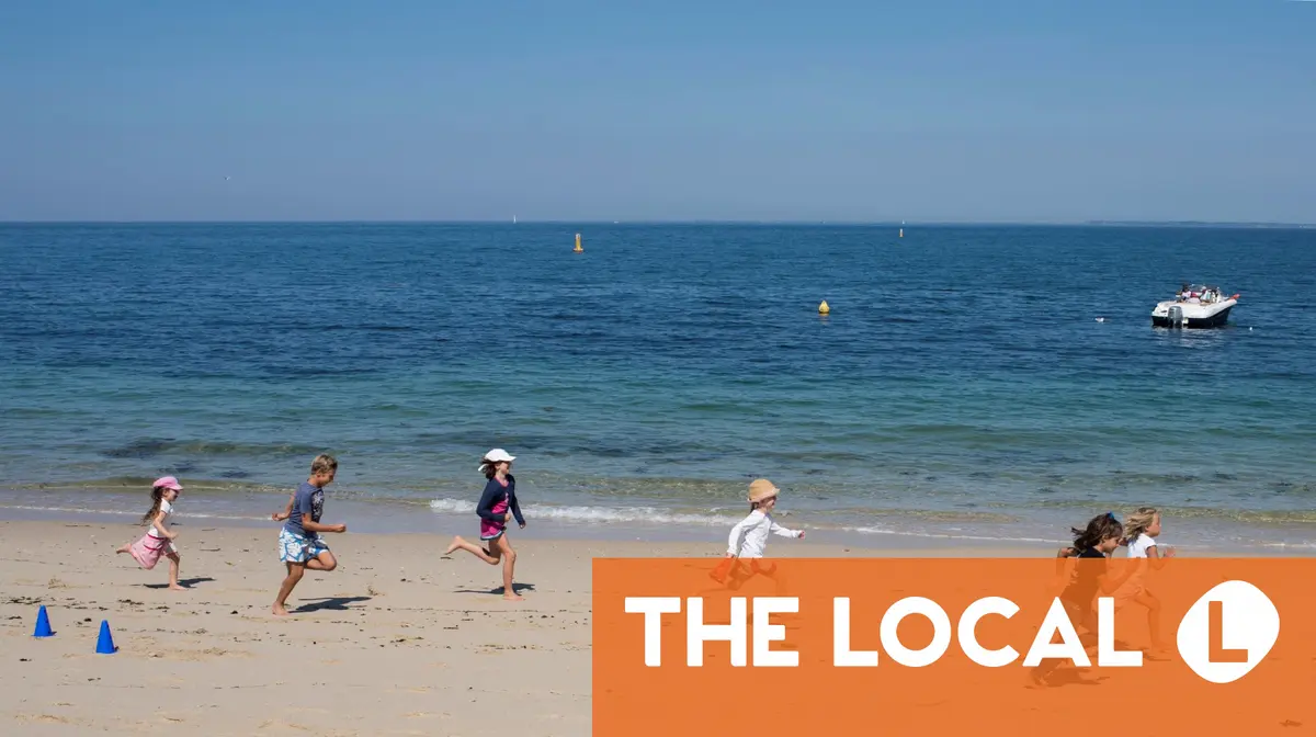 How to plan your holidays - and 'ponts' - in France in 2026/27