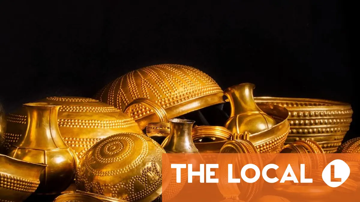 Thieves stage lightning raid on Bronze Age gold in Spanish museum