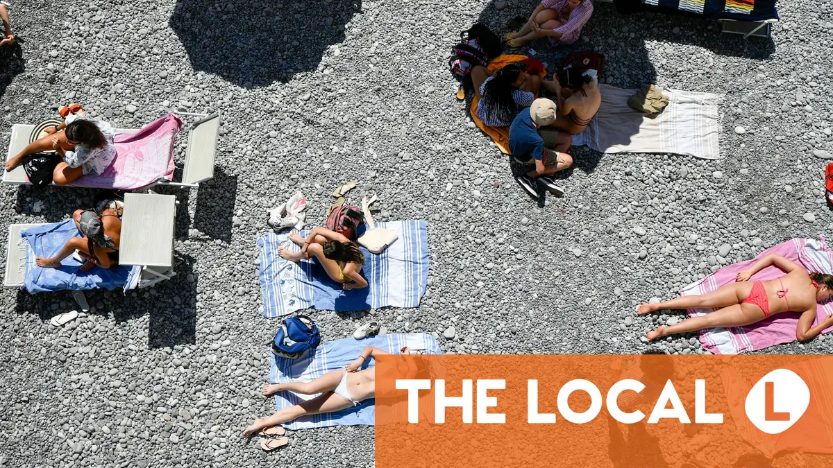 Shells, smoking and sex: The rules you have to follow on Italian beaches
