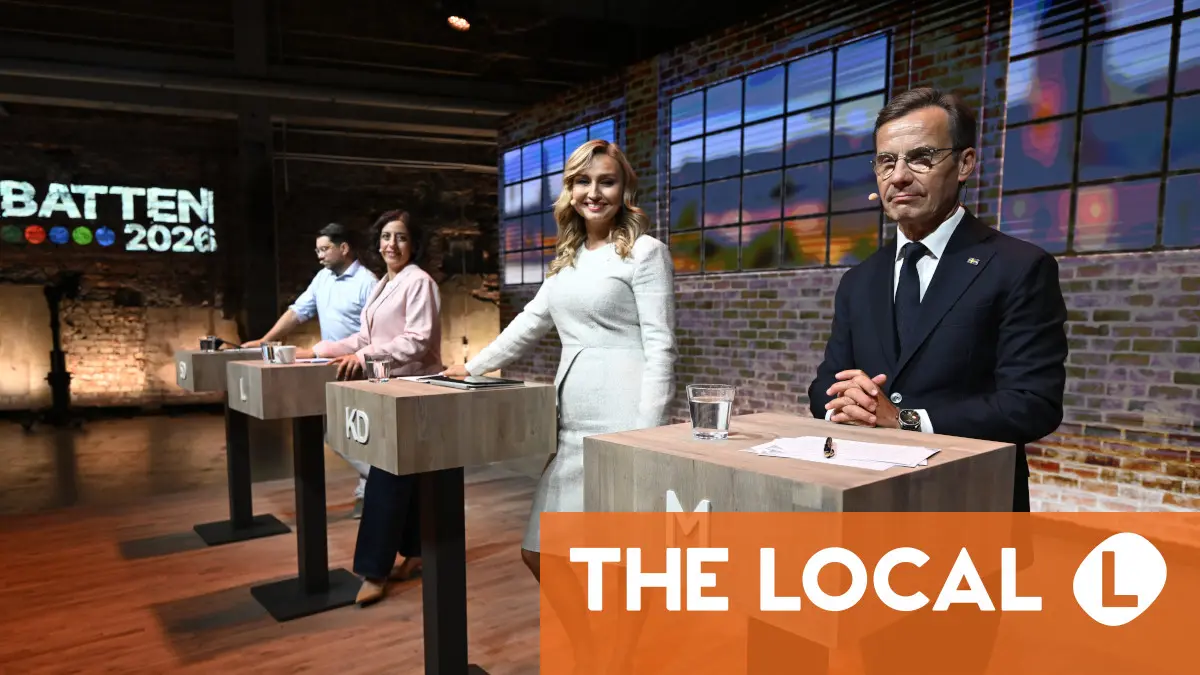 Swedish opposition holds ten-point lead a month before election