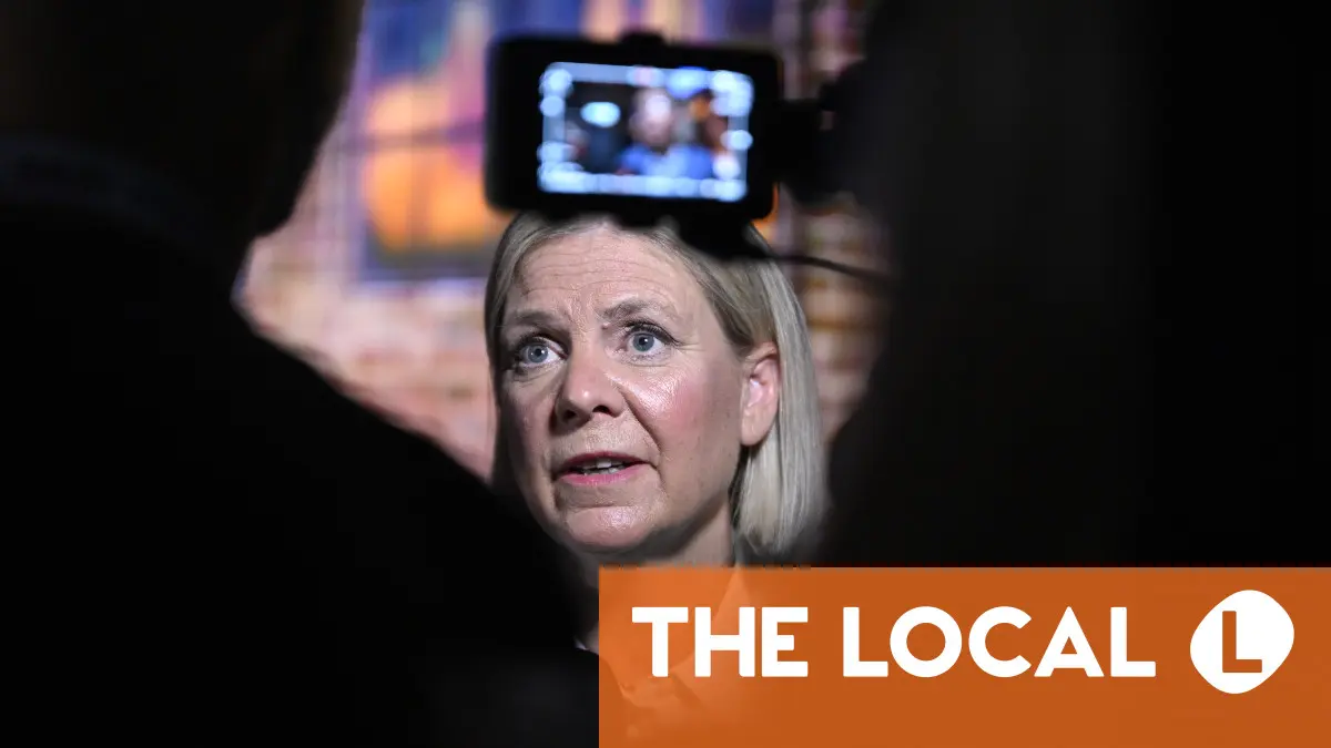 Party leaders clash over household finances in election debate