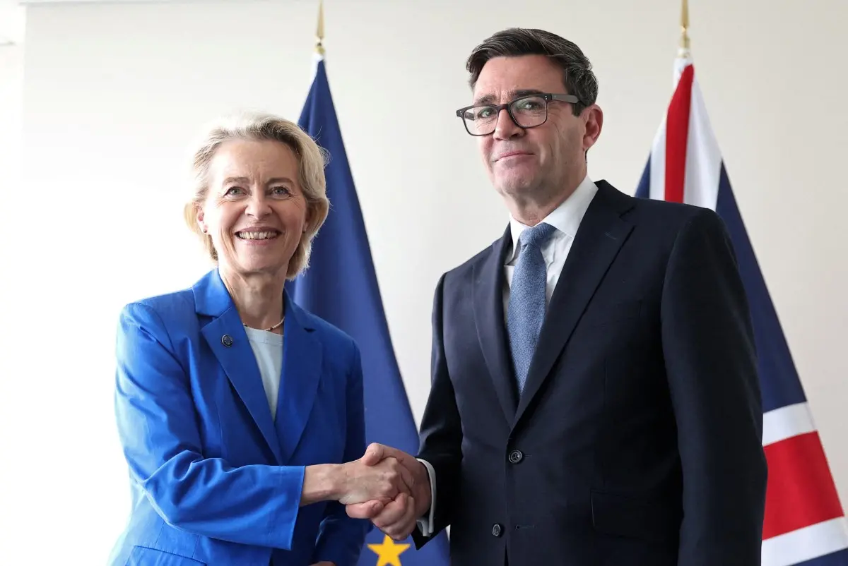 Rejoining the EU is among options for future ties, says UK prime minister