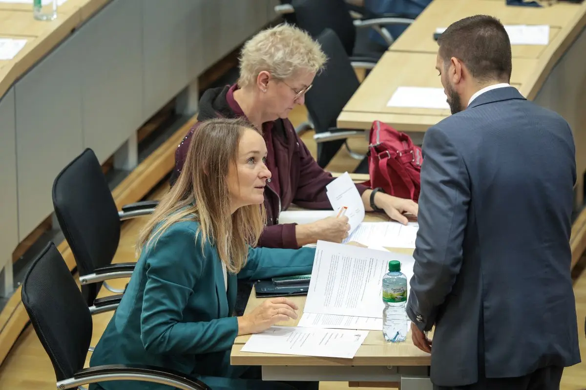 Germany's AfD and populist BSW pass motion to end aid for Ukraine