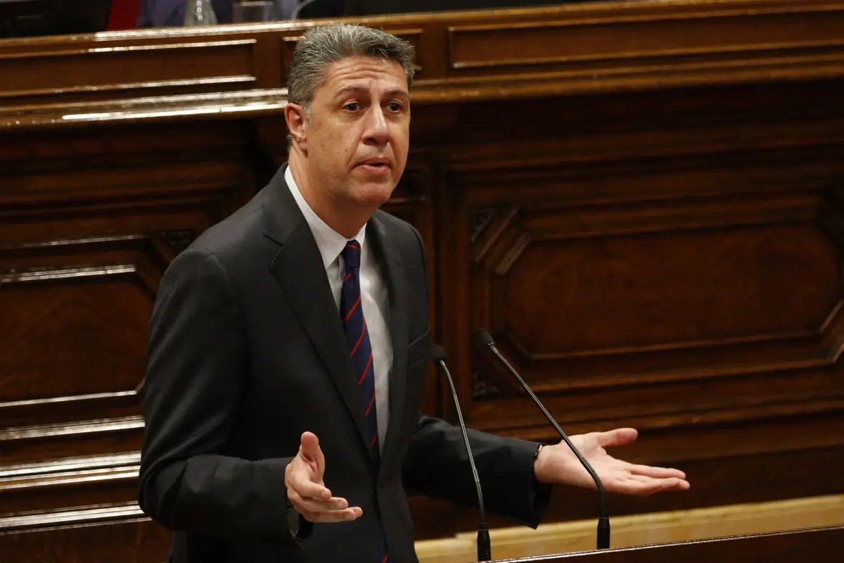 Spain's opposition pledges prison time or deportation for squatters