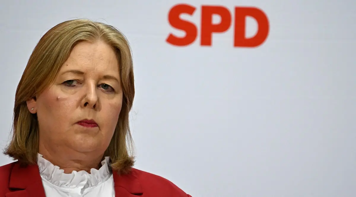 Germany's coalition rocked by labour minister's abrupt resignation