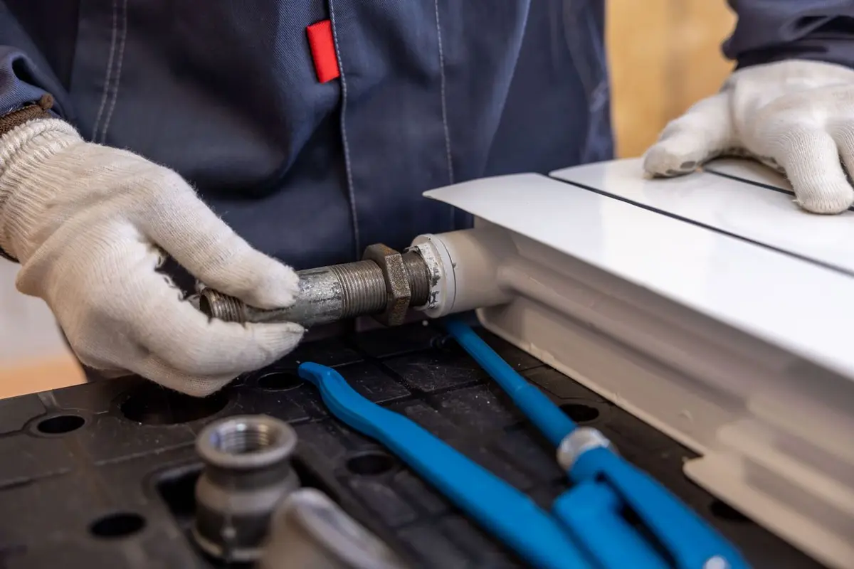 Trades people and technicians: The in-demand workers in Switzerland this autumn
