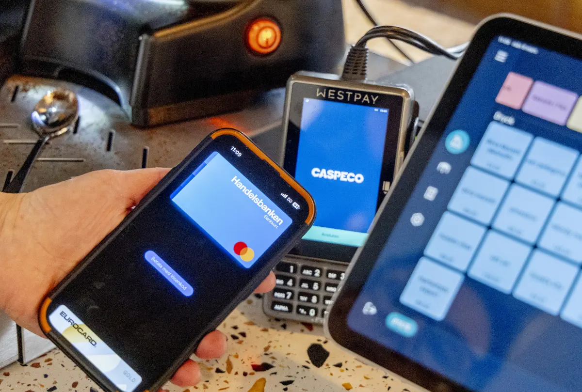 Two Swedish banking giants crowned world's safest commercial banks