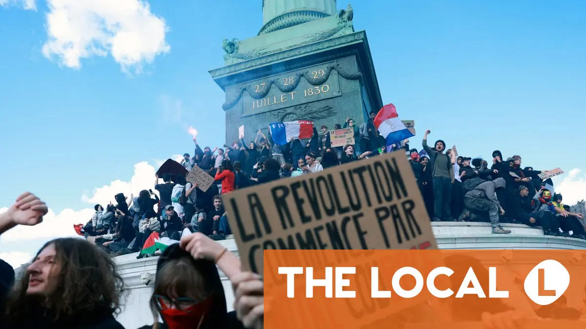 
            Inside France: Burning bins and smart slogans at French student protests
        