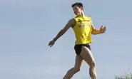 The thighs have it: stair climbing champ prevails