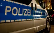 Man sets pregnant wife on fire in cafe