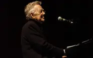 The Doors keyboardist Ray Manzarek dies at 74