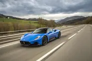 Germany to investigate suspected 417 km/h Autobahn racer