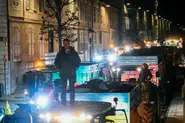 French police draw guns on protesting farmer