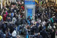 Eurostar to run full service on Wednesday, but disruption 'still possible'