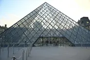 Louvre strikes: French museum closes for the day