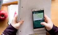 Where are smartphones banned in primary schools in Germany?