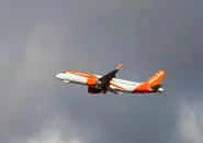 French easyJet staff call Easter strike