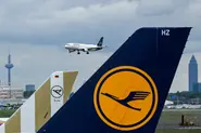 Germany's Lufthansa warns of hefty fuel costs and prepares for shortages
